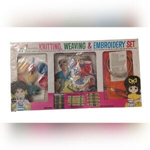 Vintage Toy Sealed Standard Toycraft Knitting Weaving Embroidery Craft Kit 1960s